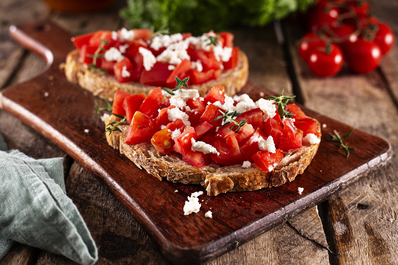 Tartine de tomate fraiche